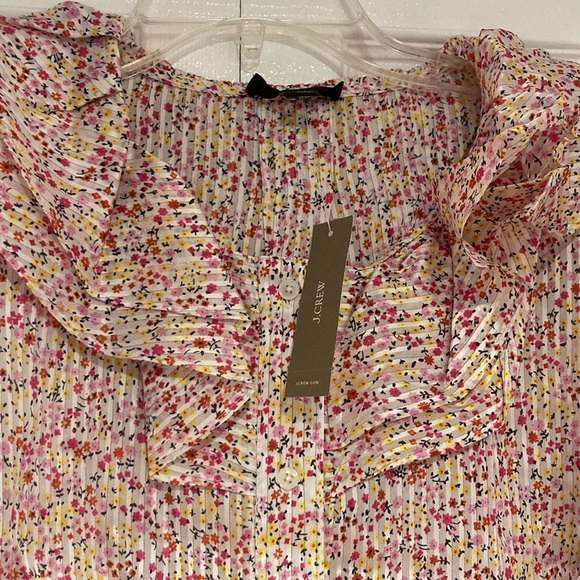 J.Crew Ruffle top in field day print - Picture 4 of 11